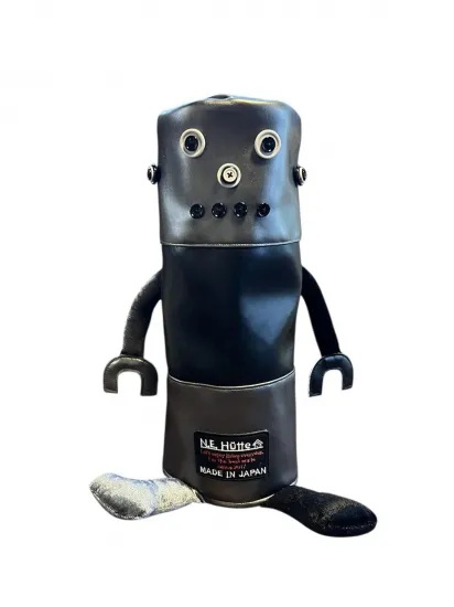 <N.E.Hutte> ロボット型ヘッドカバー D-RAN アーノルドくん